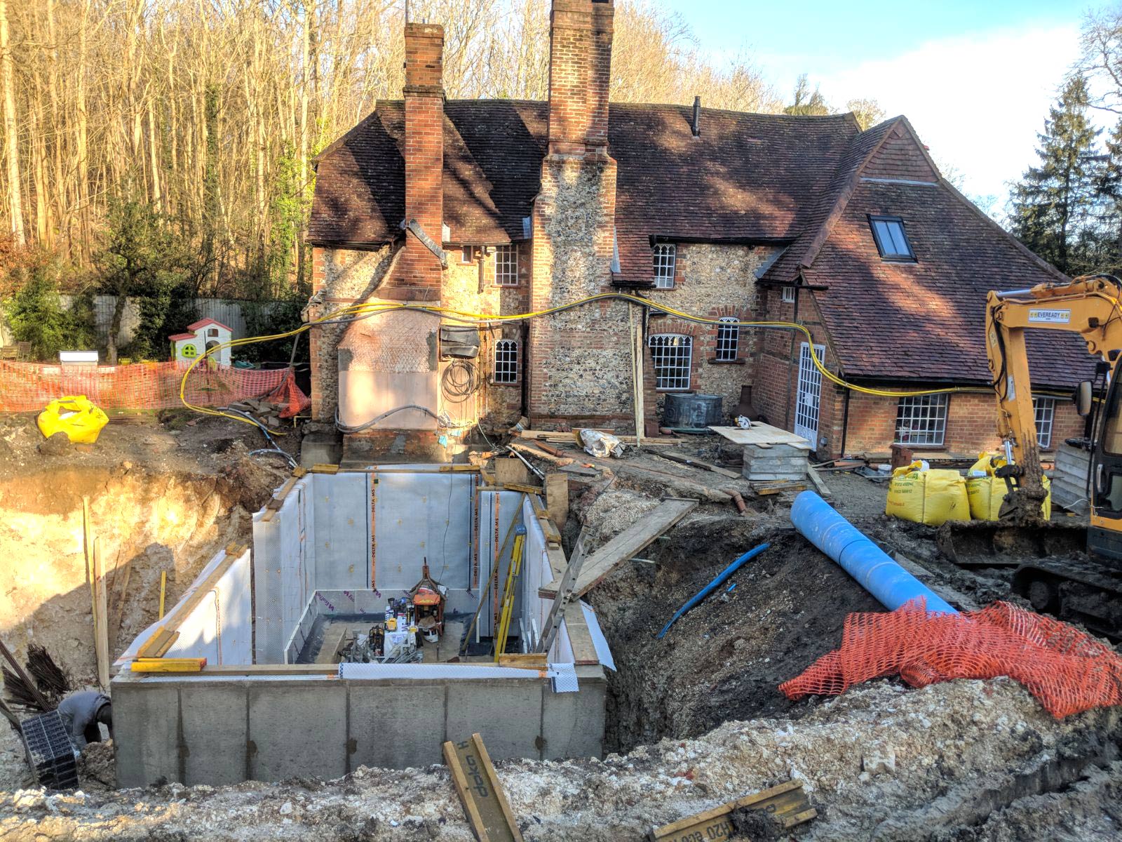 Construction of extension - Castle Eaton Construction, Surrey