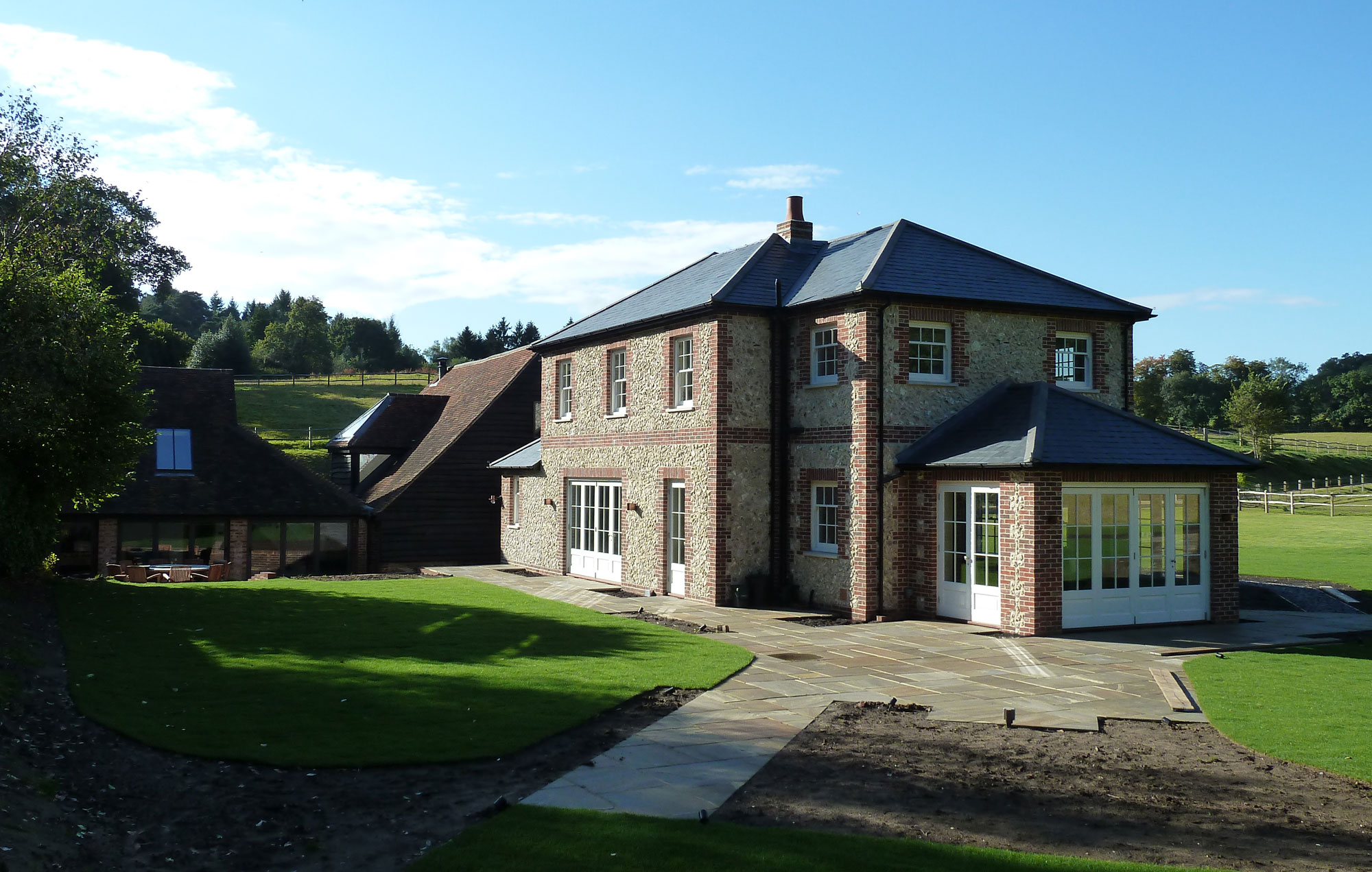 Exterior of new build - Castle Eaton Construction, Surrey