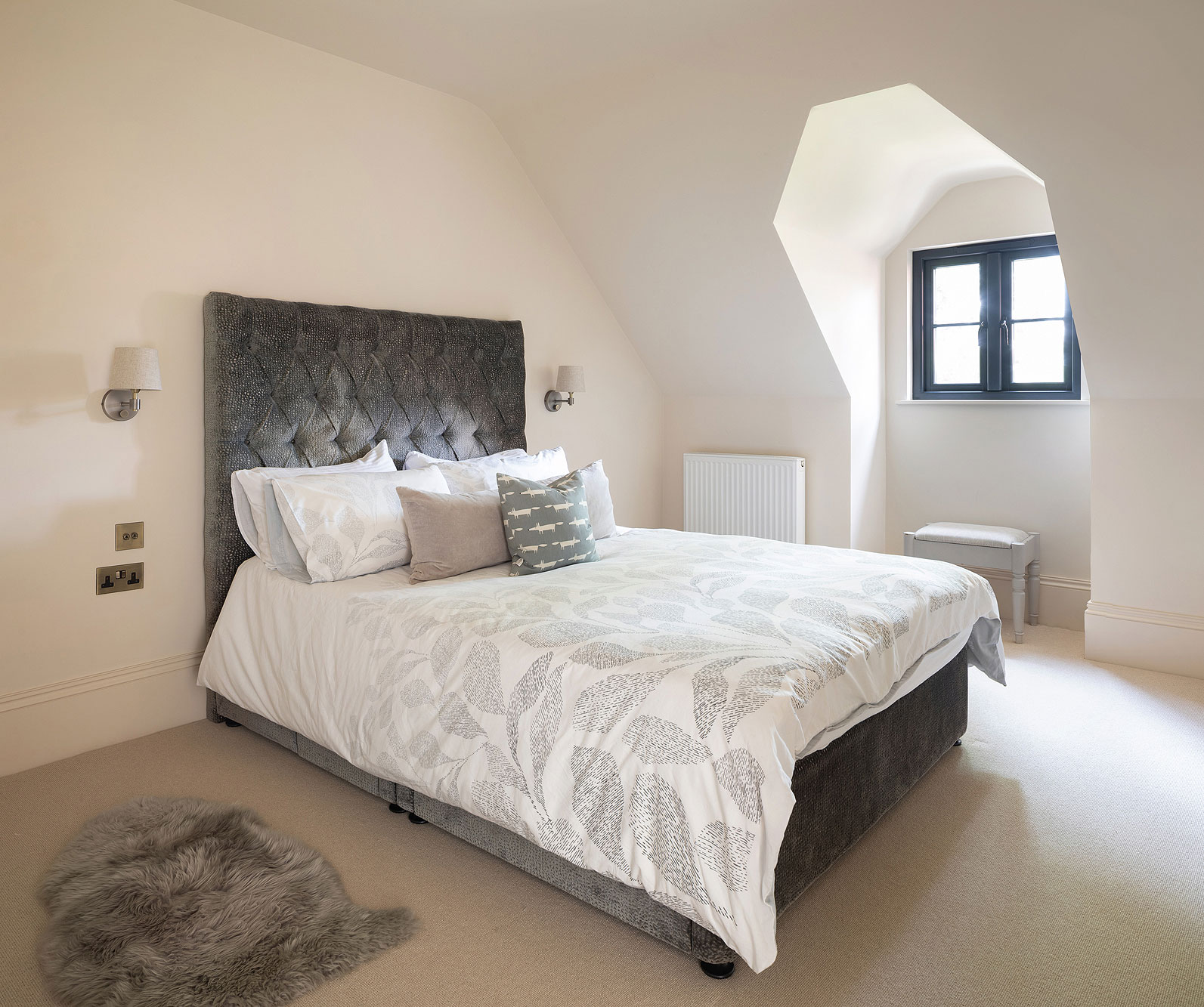 Sheepleas new builds with complete interior fit-out - Castle Eaton Construction, Surrey
